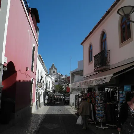 Iberlagos Apartament ラゴス