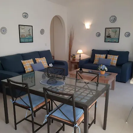 Iberlagos Apartament アパート