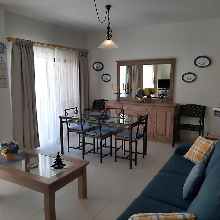 Iberlagos Apartament * ラゴス