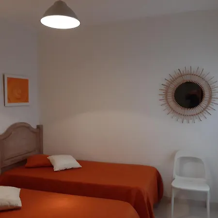 Iberlagos Apartament *